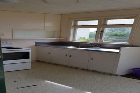 Photo of property in 34 Pioneer Highway, Awapuni, Palmerston North, 4412