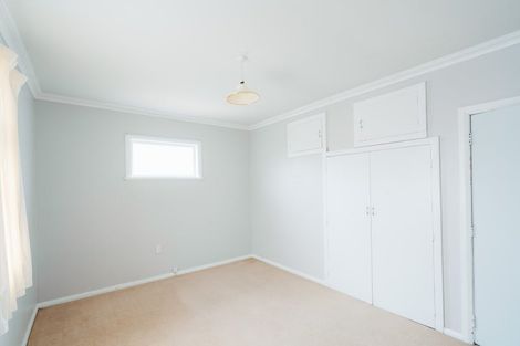 Photo of property in 27 Stanley Street, Levin, 5510