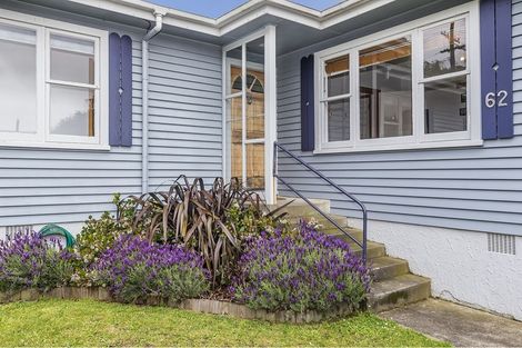 Photo of property in 62 Chester Road, Tawa, Wellington, 5028