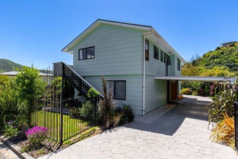 Photo of property in 312e Waikawa Road, Waikawa, Picton, 7220
