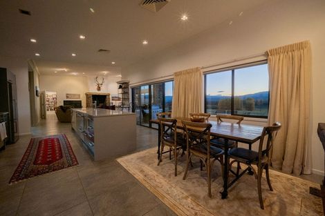 Photo of property in 309 Golden Road, Springvale, Alexandra, 9393