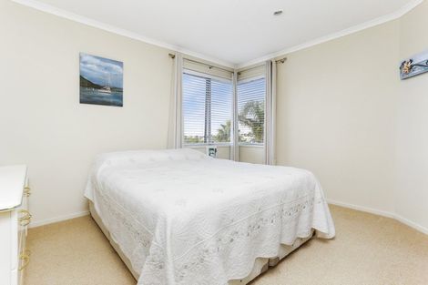 Photo of property in 72 Ardern Avenue, Stanmore Bay, Whangaparaoa, 0932