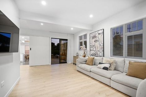 Photo of property in 5 Mary Street, Papanui, Christchurch, 8053