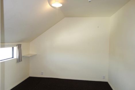 Photo of property in 5/12 London Street, Eltham, 4322