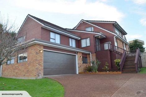 Photo of property in 92 Manhattan Heights, Glendene, Auckland, 0602