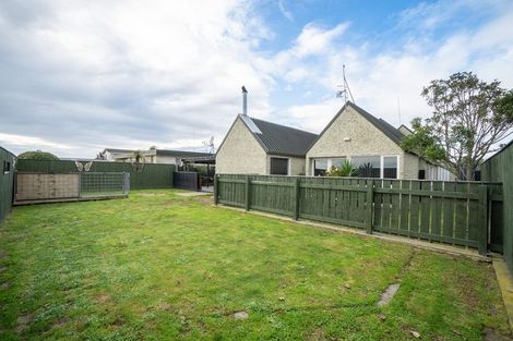 Photo of property in 111 Benmore Avenue, Cloverlea, Palmerston North, 4412