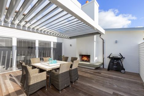 Photo of property in 37 Kewai Street, Omaha, 0986