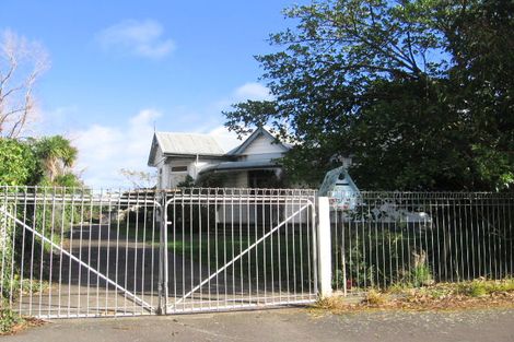 Photo of property in 64 Roy Street, Palmerston North, 4410