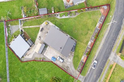 Photo of property in 32 Flower Street, Bulls, 4818