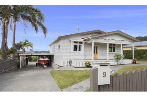 Photo of property in 9 Union Street, Hikurangi, 0114