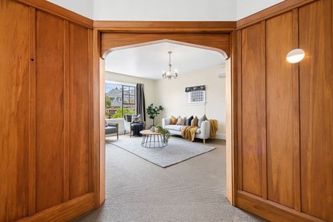 Photo of property in 113 Saint Andrews Square, Strowan, Christchurch, 8052