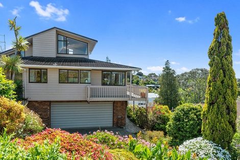 Photo of property in 852 Beach Road, Waiake, Auckland, 0630