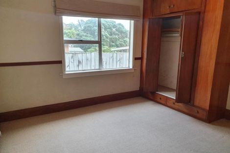 Photo of property in 98 Fulford Street, New Plymouth, 4310