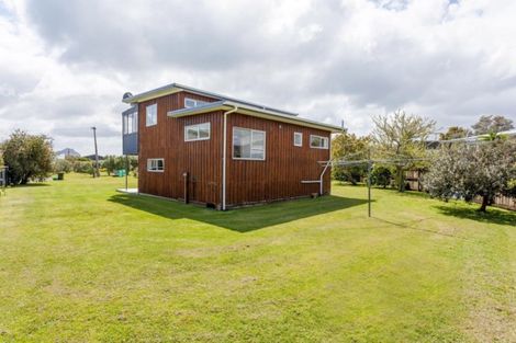 Photo of property in 15 Hicks Place, Cooks Beach, Whitianga, 3591