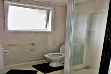 Photo of property in 143 Barrack Road, Mount Wellington, Auckland, 1060