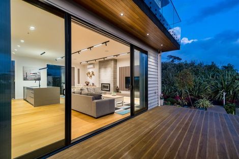 Photo of property in 6 Kina Place, Long Bay, Auckland, 0630