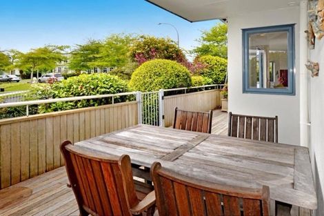 Photo of property in 2 Rimu Rise, Albany, Auckland, 0632