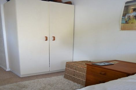 Photo of property in 12 Glasgow Street, Kelburn, Wellington, 6012