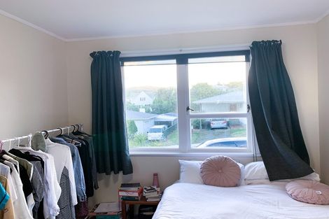 Photo of property in 10 Lomita Road, Johnsonville, Wellington, 6037