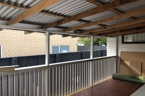 Photo of property in 215 Birkdale Road, Birkdale, Auckland, 0626