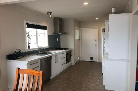 Photo of property in 16 Clyde Street, Ferndale, New Plymouth, 4310