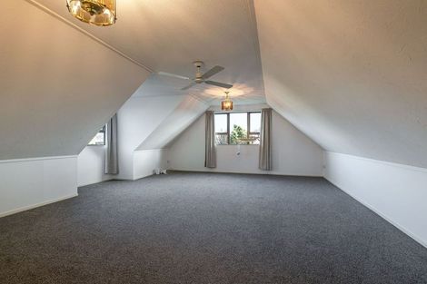 Photo of property in 68 Pencarrow Street, Highbury, Palmerston North, 4412
