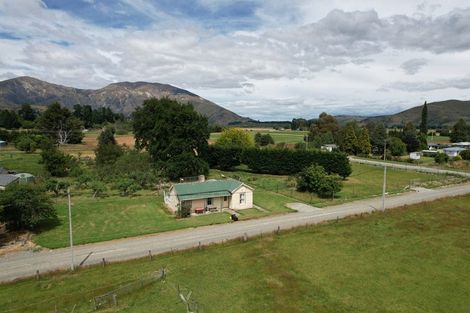Photo of property in 8 Roches Lane, Athol, 9793