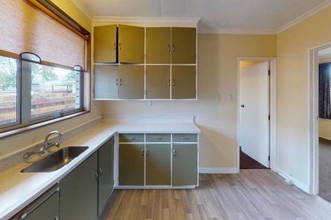 Photo of property in 42 Terry Crescent, Milson, Palmerston North, 4414