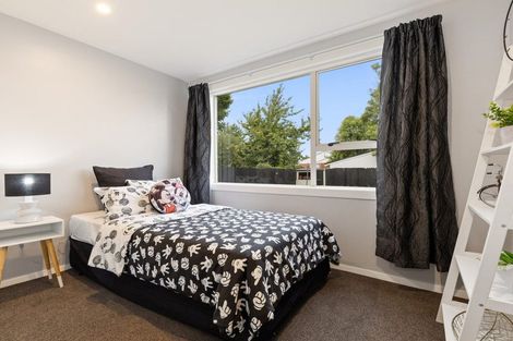 Photo of property in 20 Dunster Street, Burnside, Christchurch, 8053