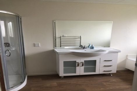 Photo of property in 23 Colchester Crescent, Newlands, Wellington, 6037