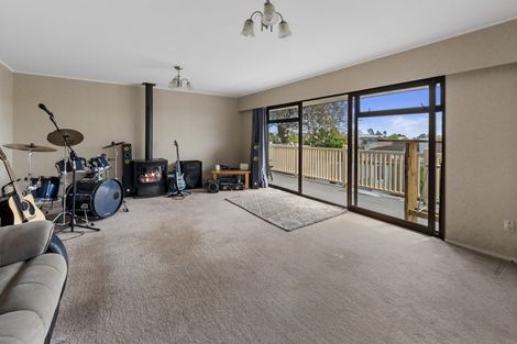Photo of property in 16 Williams Drive, Te Puke, 3119
