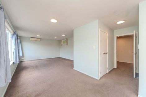 Photo of property in 64 Eden Street, Island Bay, Wellington, 6023