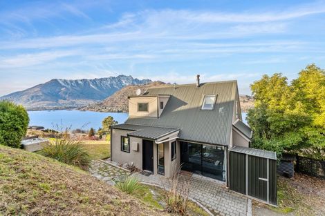 Photo of property in 18 Woodbury Rise, Queenstown, 9300
