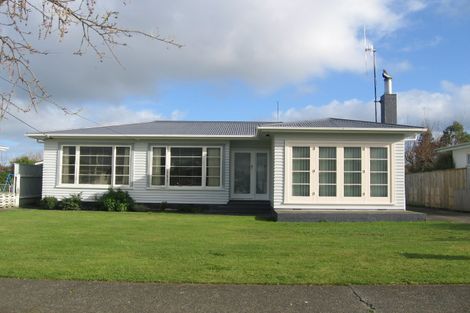 Photo of property in 20 Churchill Avenue, Feilding, 4702
