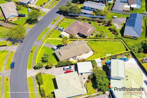 Photo of property in 3 Bernina Place, Weymouth, Auckland, 2103