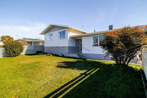 Photo of property in 14 Dewe Avenue, Feilding, 4702