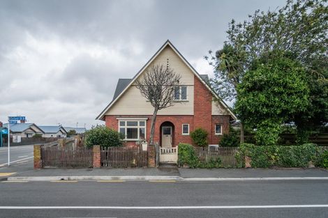 Photo of property in 42 Oxford Street, West End, Timaru, 7910