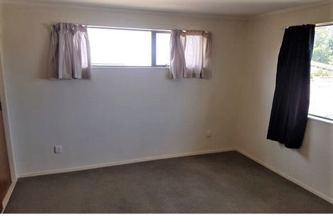 Photo of property in 3 Langwell Place, Papakowhai, Porirua, 5024