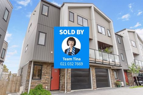 Photo of property in 3f Hemsway Place, Sunnyhills, Auckland, 2010