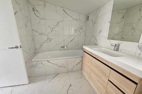 Photo of property in 4 Thelma Crescent, Torbay, Auckland, 0630