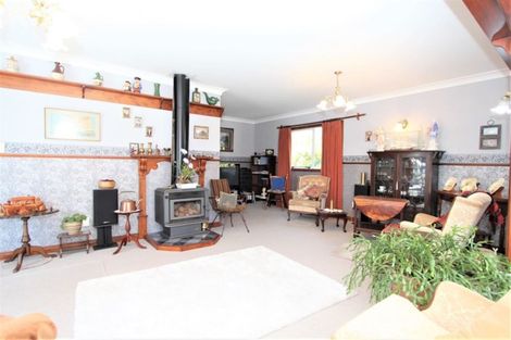 Photo of property in 23 Ronald Woolf Place, Churton Park, Wellington, 6037