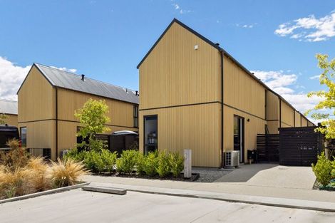 Photo of property in 6 Casterway Crescent, Jacks Point, 9371