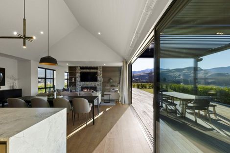 Photo of property in Kawarau Heights, 15 Kawarau Heights Boulevard, Lake Hayes, Queenstown, 9304