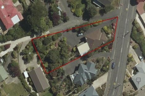Photo of property in 30 Middleton Road, Kew, Dunedin, 9012