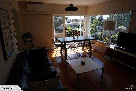 Photo of property in 1/23 Aramoana Avenue, Devonport, Auckland, 0624