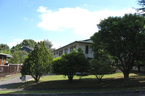 Photo of property in 8 Montclair Rise, Browns Bay, Auckland, 0630