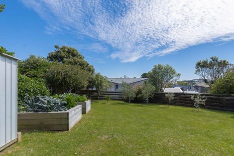 Photo of property in 8 Bight Place, Whitby, Porirua, 5024