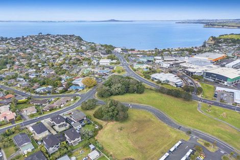 Photo of property in 14c Stanmore Bay Road, Stanmore Bay, Whangaparaoa, 0932