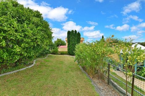 Photo of property in 35 Totara Road, Stanmore Bay, Whangaparaoa, 0932