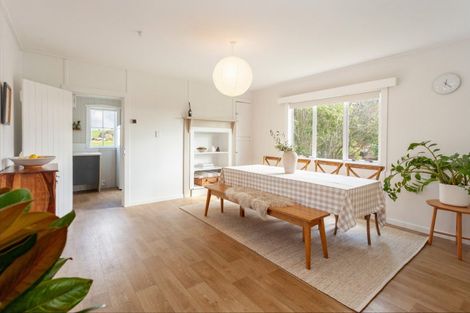 Photo of property in 25 Momona Road, Greenlane, Auckland, 1051